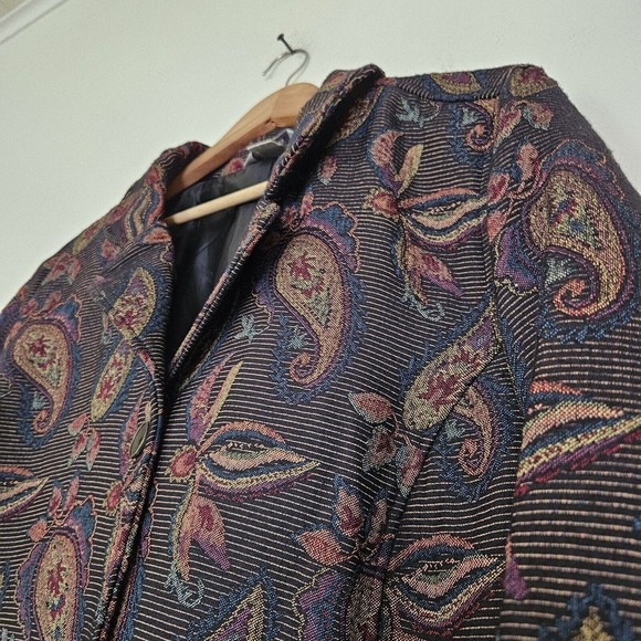 Vtg CJ Banks Tapestry Jacket Womens 1X Paisley Wearable Art Lined Button Up - Picture 3 of 8